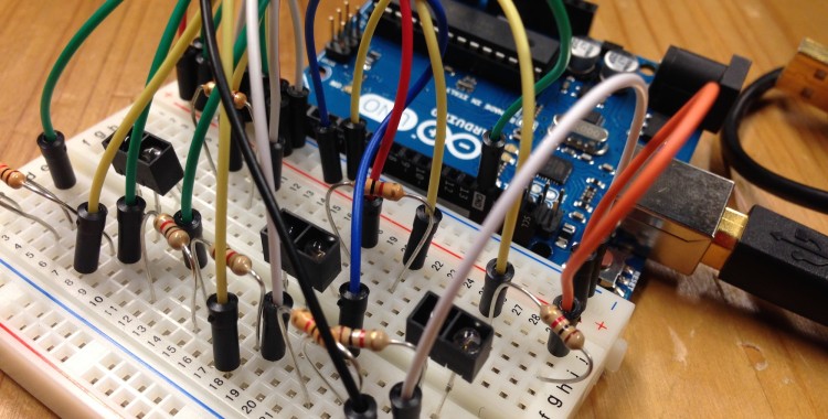 ARDUINOにフォトリフレクタを3つ付けて照明制御